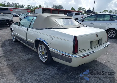 1996 Cadillac Eldorado Touring z USA, uszkodzony, nr VIN 1G6ET1296TU608331
